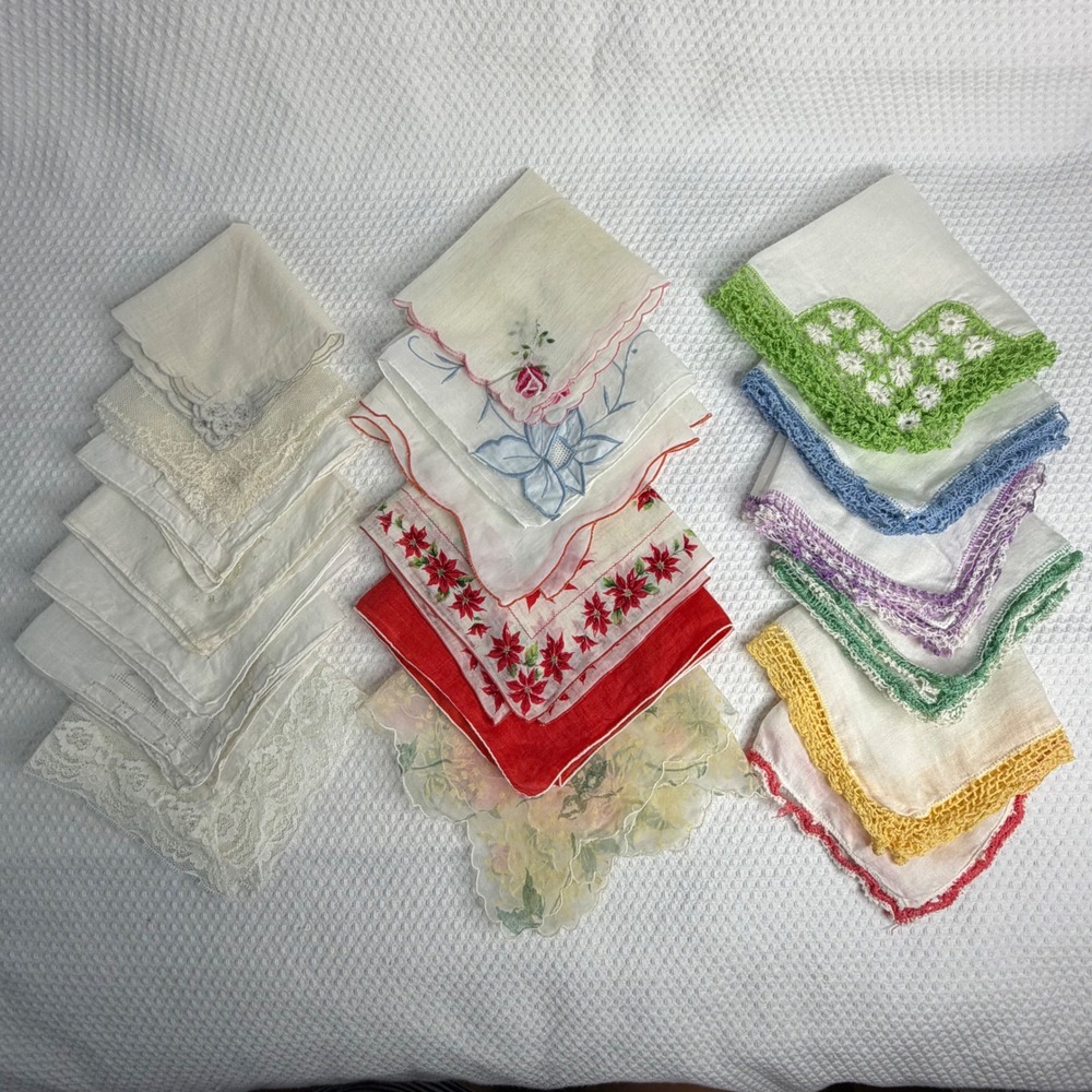 Vintage Handkerchief Hankie Lot 19pc Embroidered Lace Crochet Floral OLD